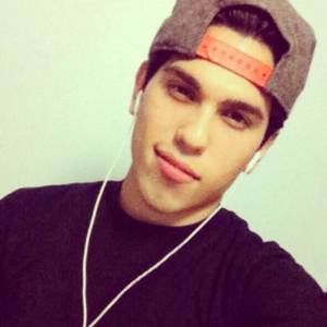 Meet your Posher, Daniel